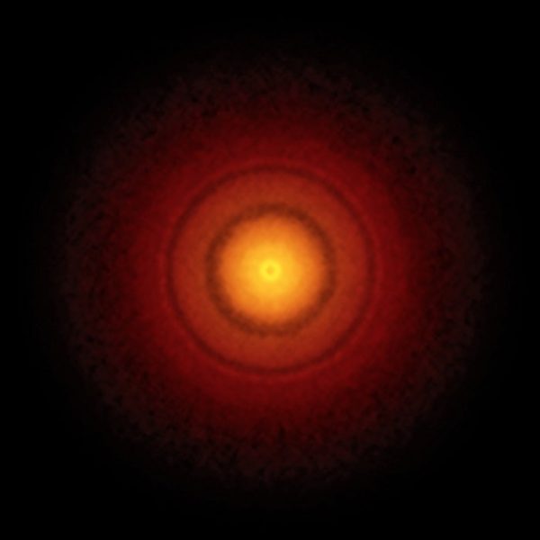 La imagen más detallada de un disco protoplanetario obtenida por ALMA