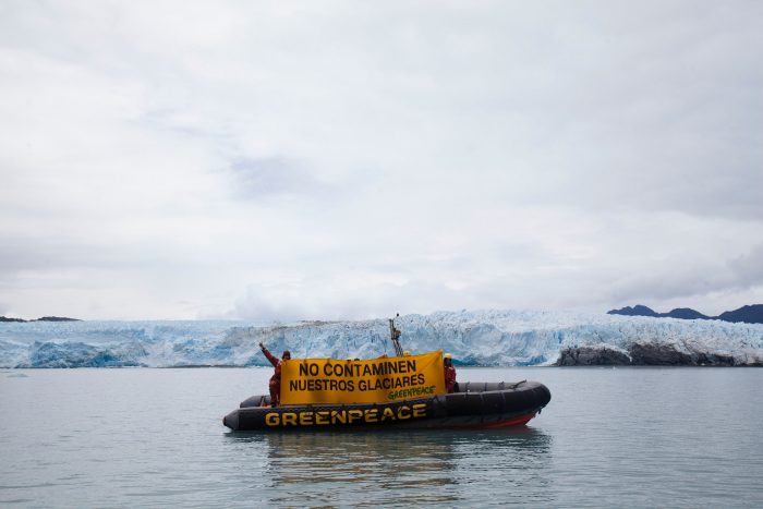 Greenpeace advierte que proyecto de ley de glaciares del gobierno deja desprotegidas a la mitad de las reservas de Chile