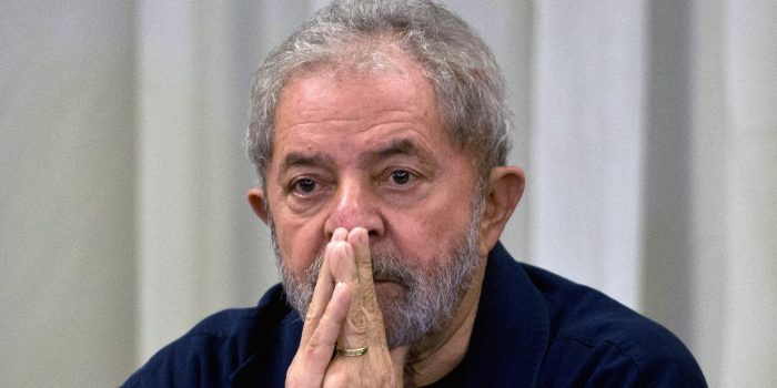 Día negro para Lula: Fiscalía brasileña califica de «imprescindible» su detención preventiva tras formalización por corrupción