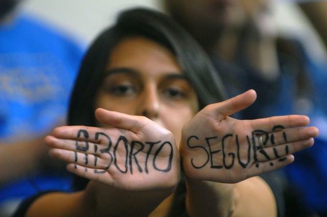 Comisión de Constitución aprueba indicación en Ley de Aborto que obliga a hospitales a denunciar violación