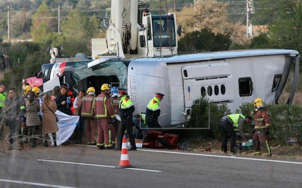 [Video] Europa enlutada por muerte de 13 estudiantes de intercambio en el peor accidente de los últimos años