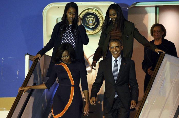 [Video] Así fue la llegada de Barack Obama y su familia a la Argentina de Macri