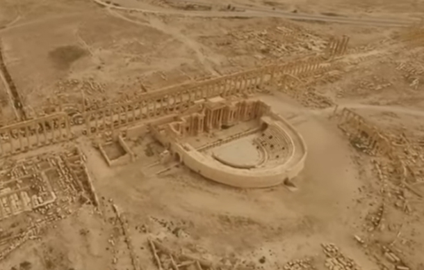 [Video] Drone sobrevuela la estratégica ciudad de Palmira tras ser arrebatada al Estado Islámico