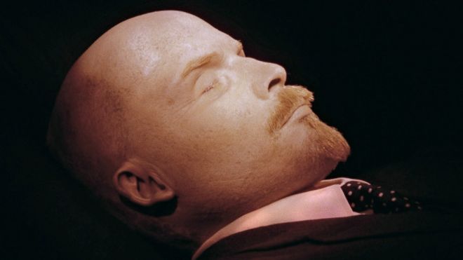Cuánto cuesta mantener la momia de Lenin «como si estuviera vivo»