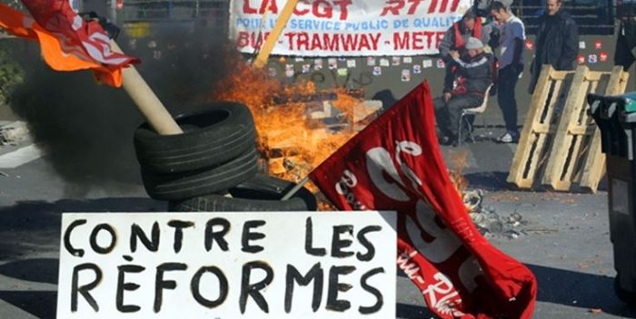 [VIDEO] Nueva tensa manifestación en Francia contra la reforma laboral del Gobierno