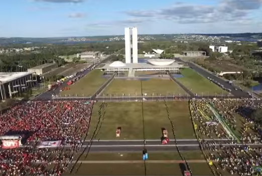 [VIDEO] La tensa espera por el impeachment a Dilma Rousseff desde un drone