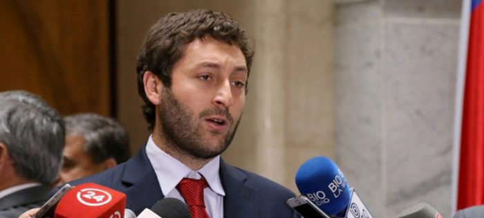 UDI acusa “matonaje” de la Nueva Mayoría por rechazo del Servel a inscribir primarias legales
