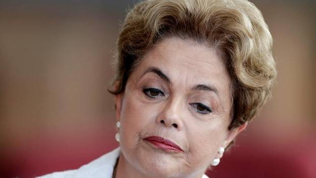 Partido de Rousseff exige destitución de once ministros de Temer