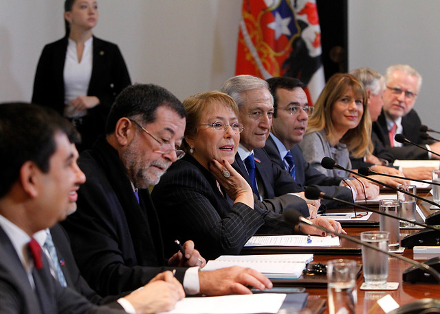 Fallo del TC marca consejo de gabinete encabezado por Bachelet