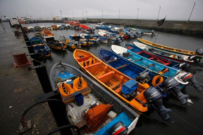 Crisis en Chiloé: Pescadores piden ampliar las cuotas de extracción impuestas en la «ley Longueira»