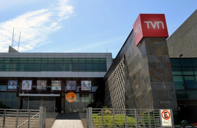 Ex presidente del directorio de TVN sobre capitalización del canal: «Parece un salvataje disfrazado»