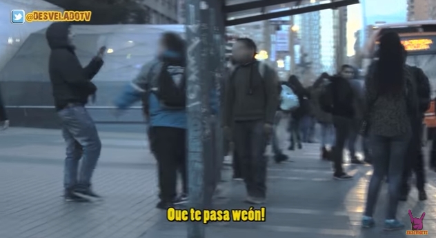 [VIDEO] El experimento social que revela cómo reaccionamos ante el acoso callejero