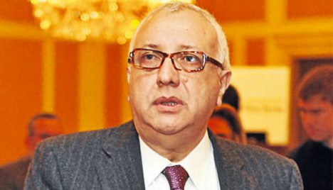 Embargan bienes a empresario Álvaro Saieh por deuda de US$27,4 millones con banco Itaú