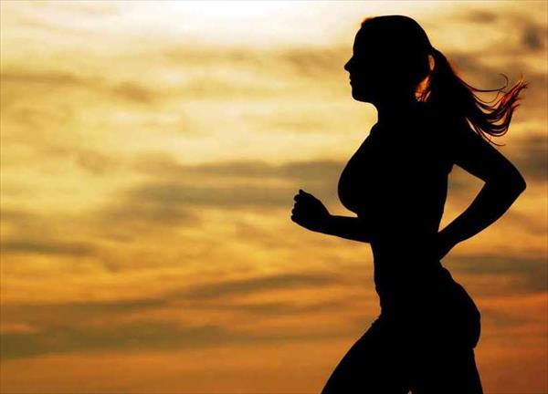 Estudio sugiere que hacer ejercicio reduce el riesgo de padecer 13 tipos de cáncer