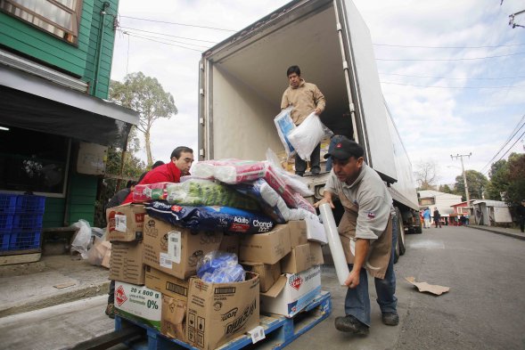 Chiloé: Cruz Roja advierte «crisis humanitaria» si se mantiene corte de rutas, mientras Bachelet decidirá mañana envío de delegado presidencial