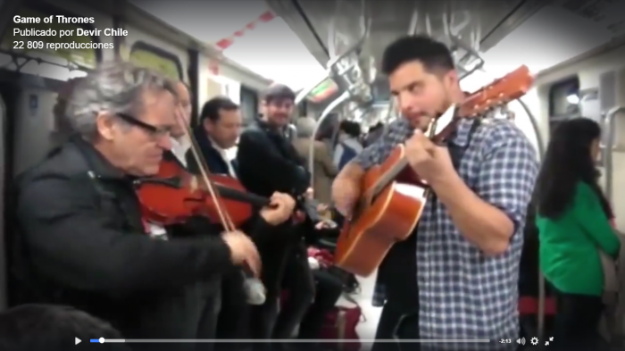 [VIDEO] La música de Game of Thrones se toma el Metro de Santiago