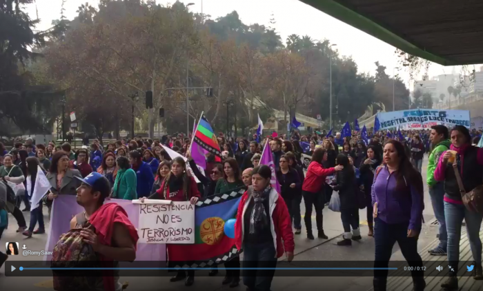 [VIDEO] Sin incidentes: las imágenes que dejó la pacífica marcha de la CUT que convocó a seis mil personas