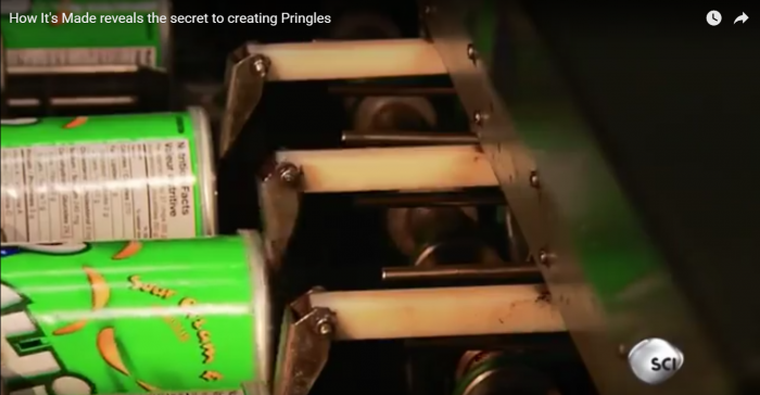 [VIDEO] Misterio resuelto: YouTube revela cómo se fabrican las populares papas enlatadas
