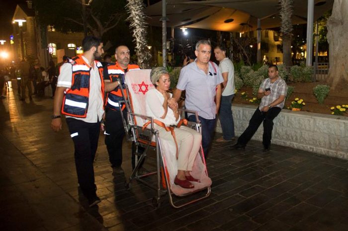 Al menos cuatro personas muertas y 11 heridas en atentado en Tel Aviv