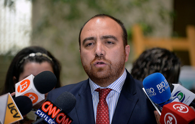 Jefe de bancada DC, Fuad Chahín: «La Nueva Mayoría se acabó»