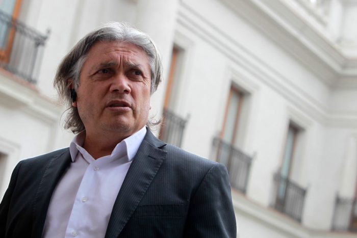 Navarro pide la salida del director del Sename por ocultar información al Senado