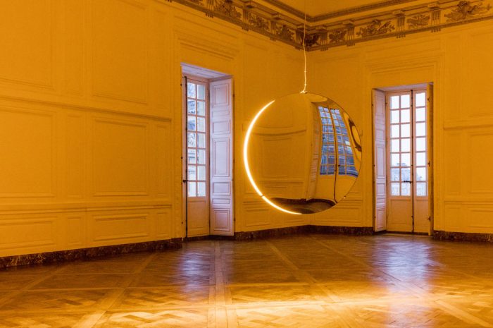 Artista Olafur Eliasson lleva al laberinto de Versalles las claves del reflejo