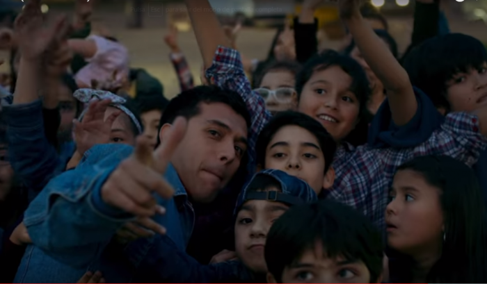 [VIDEO] Gepe estrena videoclip recorriendo su natal San Miguel con la canción “Punto Final”