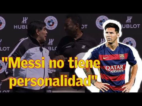 [VIDEO] Se les quedó el micrófono abierto: duras críticas de Maradona a Messi: «No tiene personalidad para ser líder»