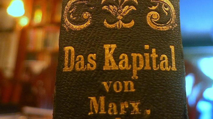 A subasta una primera edición de «El capital» de Marx