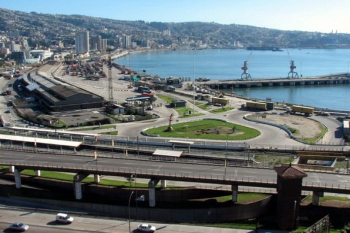 Expertos sostienen que todavía es tiempo para evitar «daño patrimonial irreversible» en Valparaíso