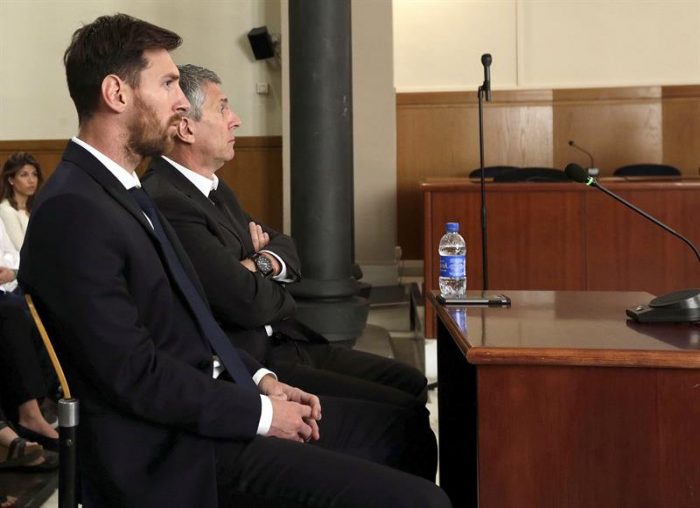 Messi y su padre, condenados a 21 meses de cárcel por defraudar 4,1 millones de euros
