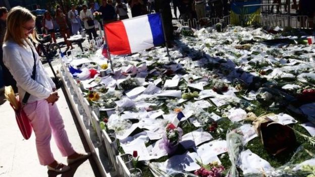 Estado Islámico se adjudica el ataque que dejó al menos 84 muertos en Niza