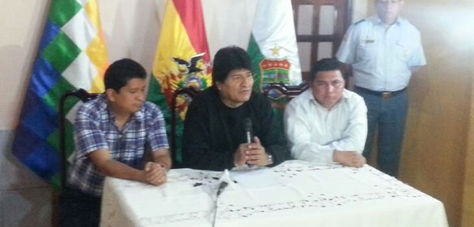 Evo Morales critica que Chile haya «bloqueado» visita de canciller a puerto de Arica