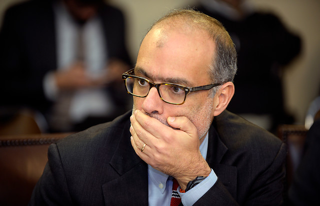 Gino Lorenzini y la crisis de las AFP: “El ministro de Hacienda ha tomado decisiones que han perjudicado al fisco y a los afiliados”