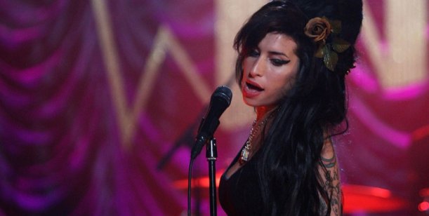 [VIDEO] Hoy se cumplen cinco años de la partida de Amy Winehouse