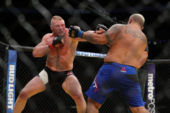 UFC 200: Brock Lesnar regresa de forma triunfal derrotando a Mark Hunt