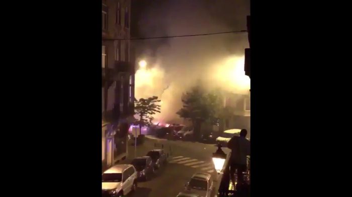 [VIDEO] Primeras imágenes de las explosiones que tienen en alerta a Bruselas