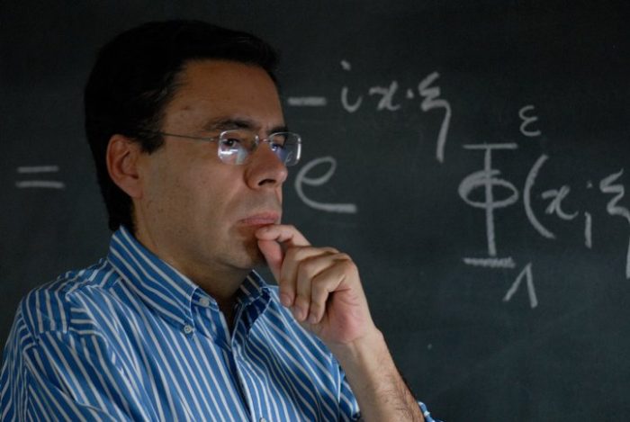 Carlos Conca, Premio Nacional de Ciencias Exactas 2000