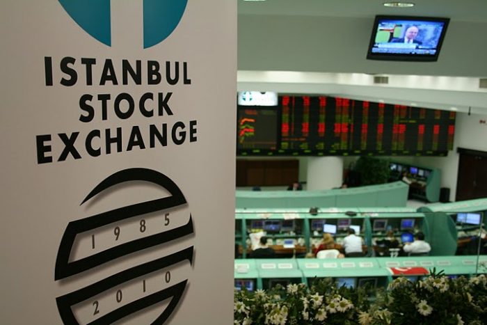 Golpe de estado en Turquía fracasó, pero inversores siguen nerviosos