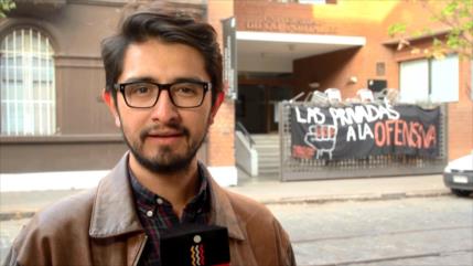[VIDEO] Denuncian detención arbitraria de periodista durante la marcha estudiantil de hoy