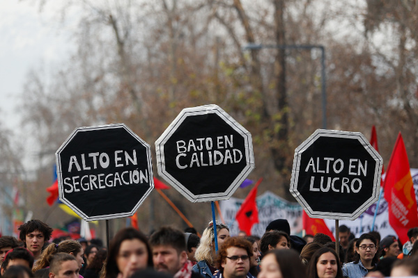 Estudiantes anuncian nueva marcha en rechazo a la reforma educativa