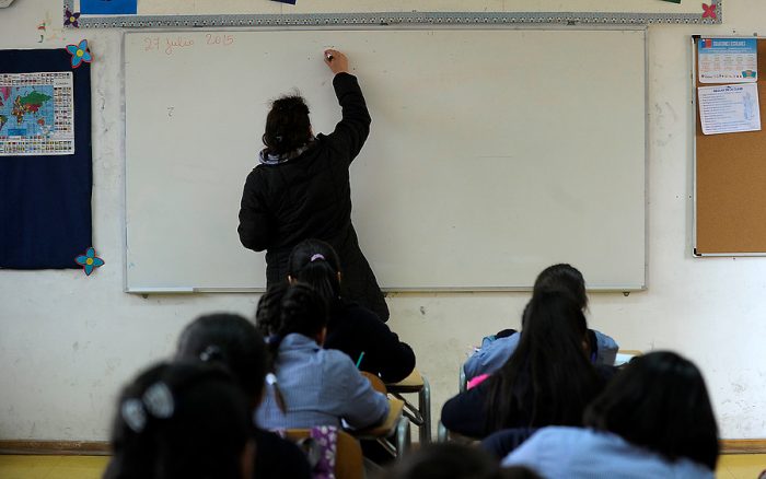 Hernán Aldana: «Falta poner más pasión en el aula, el sistema está agotando a los maestros»