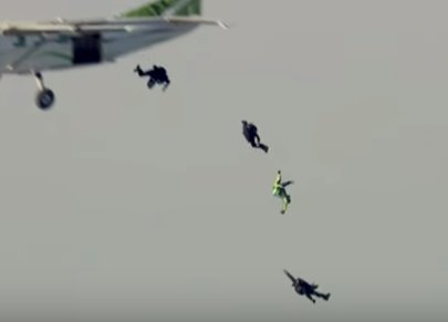 [VIDEO] Estadounidense rompe récord al saltar sin paracaídas desde 7 mil metros de altura