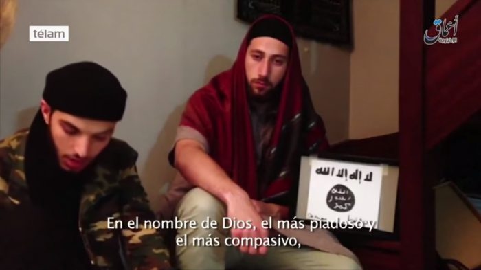 [VIDEO] Difunden video de los asesinos del sacerdote en Normandía jurando lealtad a Estado Islámico
