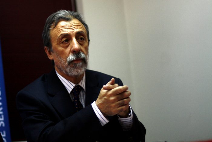 El incómodo vínculo de Luis Mesina y Manuel Riesco con el sistema de AFP: hace 20 años fueron directores de AFP Futuro