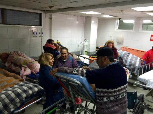 [VIDEO] El colapso en urgencias del Hospital San José que registró esperas de hasta 12 horas