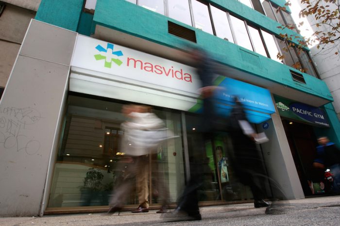 Informe reservado de Universidad de Chile deja a Masvida en pie de guerra para recuperar su cartera de afiliados