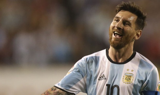 Messi seguirá en la Albiceleste: «Amo demasiado a mi país y a esta camiseta»