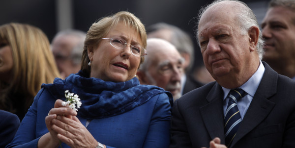 Bachelet sale al paso de Lagos: «Hay una crisis de confianza, pero no una crisis de institucionalidad”