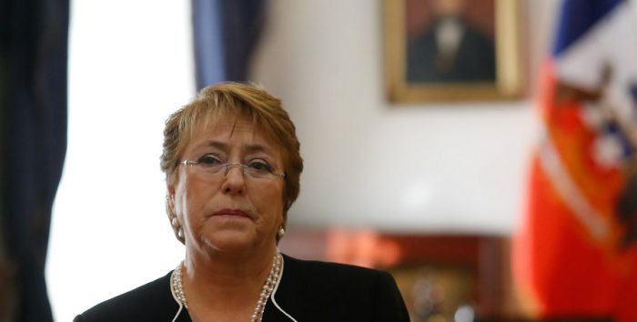 Ex integrante de comisión de pensiones sobre anuncios de Bachelet: «Es una propuesta maquillada con un lenguaje muy bonito»